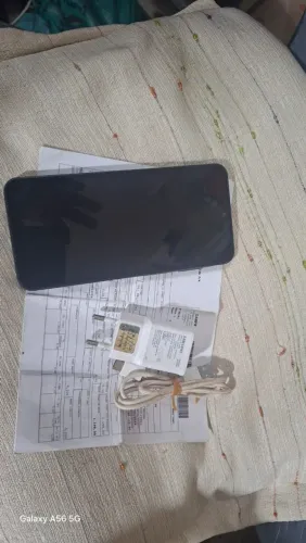Vendo A16 novinho tem caixa nota