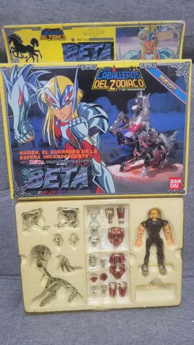 Boneco Hagen Merak Beta vintage diecast Bandai cavaleiros do zodíaco