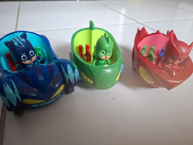 Pj Masks 3 carros com corujita, lagartixa e menino gato