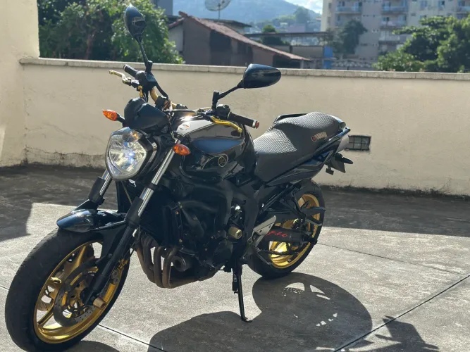 Fz6n 600cc / 98cv - Fazer 600 preta