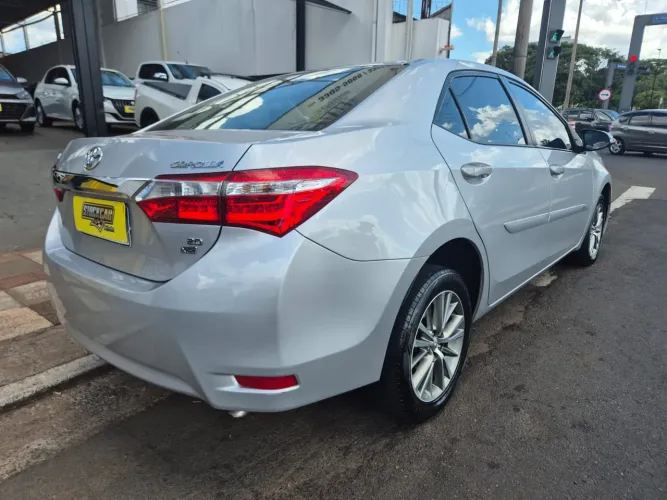 Toyota Corolla XEI 2.0 Flex 16V Aut. 2015