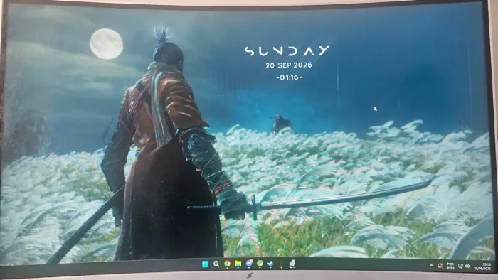 Monitor Gamer SuperFrame Ultrax 27" Curvo 300Hz Branco (FHD, 1ms)