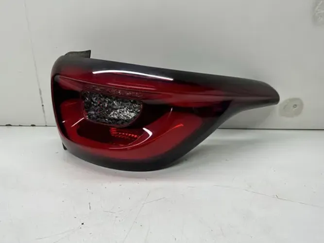 Lanterna Traseira Direita Fiat Toro Original Direito/passageiro Vermelho