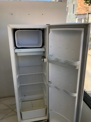 Geladeira Consul