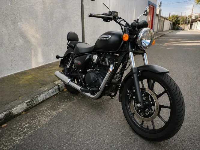 Meteor 350 Stellar Black - 1.300KM - Zerada
