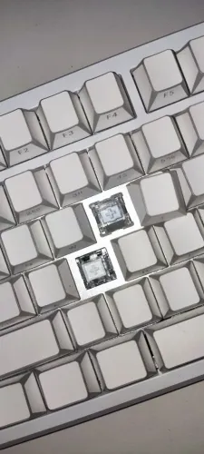Teclado gamer SU75PRO 