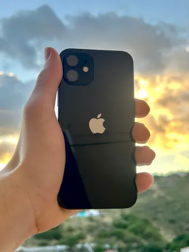 IPHONE 12 PRETO SEMI NOVO
