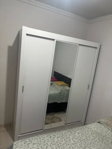 Guarda roupa casal