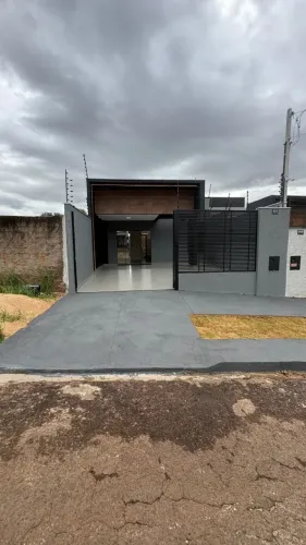 Casa Nova à Venda - Cidade Alta | Maringá