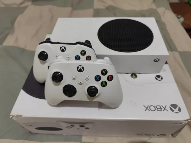 Xbox séries S 512gb SSD