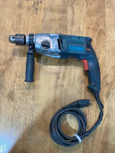 Furadeira de impacto profissional Bosch 220v 850w