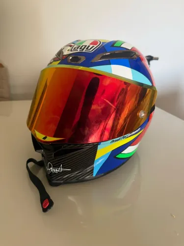 Agv pista fibra de carbono