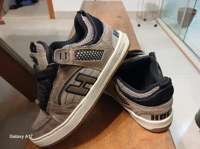 Tenis hocks bold