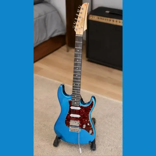 Seizi katana musashi HSS stratocaster