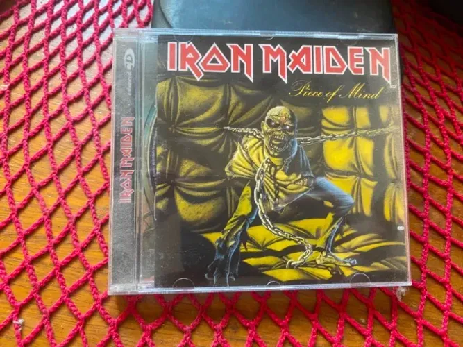 CD Iron Maiden - Piece of Mind