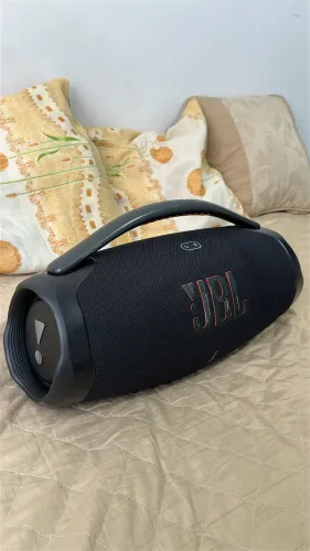 JBL boombox 3