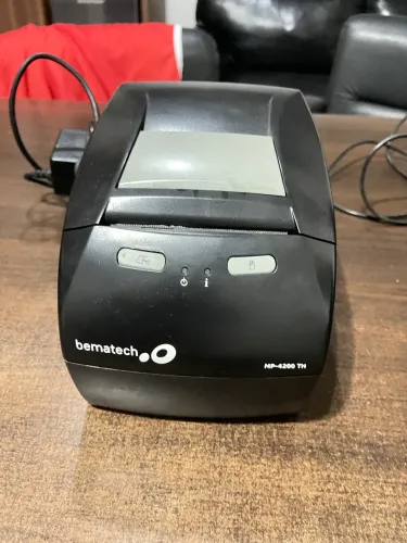 Impressora Bematech  corte automático MP 4200 TN preta 127/220v 1 mês de uso 