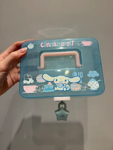 CAIXINHA CINNAMON ROLL | TURMA DA HELLO KITTY