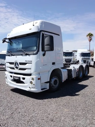 MB 2546 Actros Mega Space 6x2 Ano 2018