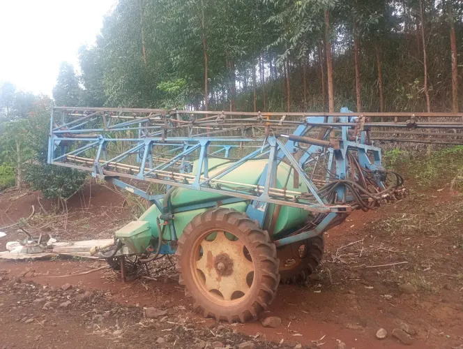 Pulverizador Ranger 2000 Montana khun