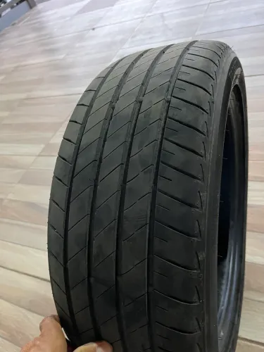 Pneu quase novo só rodou uns 8 mil km