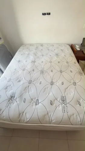 VENDO CAMA BOX CASAL