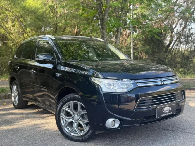 Mitsubishi Outlander 2.0 16V 160cv Aut. 2015