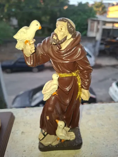 Imagens raras de São Francisco de Assis 