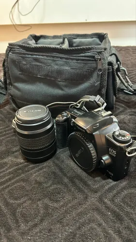 Câmera Canon EOS 3000 + Lente 38-76mm + Case | Pouco uso
