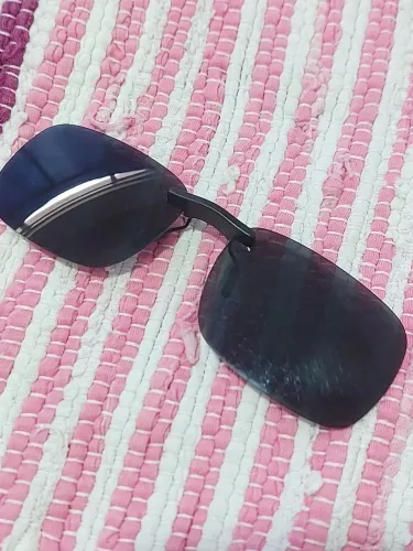 Clipe óculos de sol novo