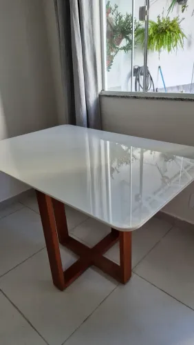 Mesa de jantar - 1,20 x 0,80 NOVA