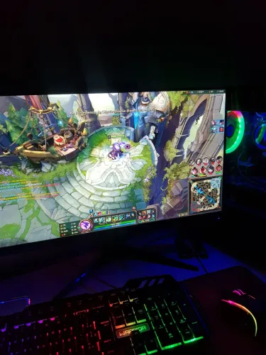 PC GAMER + Teclado Gamer