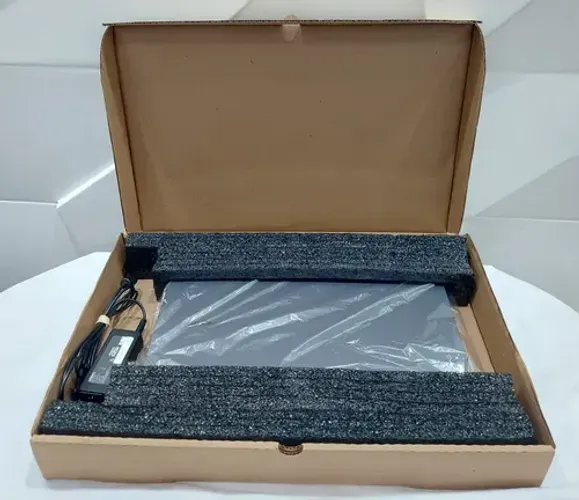 Notebook Samsung Book i5 11ª Geração - Única Dona - Completo na Caixa