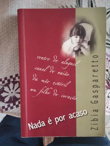 Livro Nada é por acaso