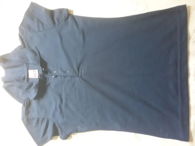 Polo feminina azul marinho M