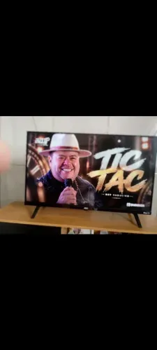 TV AOC Smart semi Nova 32polegadas