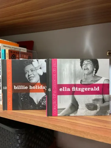 2 CDs - Billie Holiday e Ella Fitzgerald - Coleção Clássicos do Jazz - Folha de São Paulo