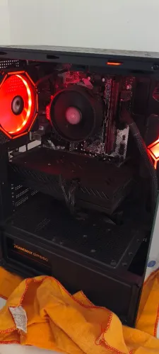 Rx 580 2048sp com caixa e Nota fiscal (chama que da negócio)