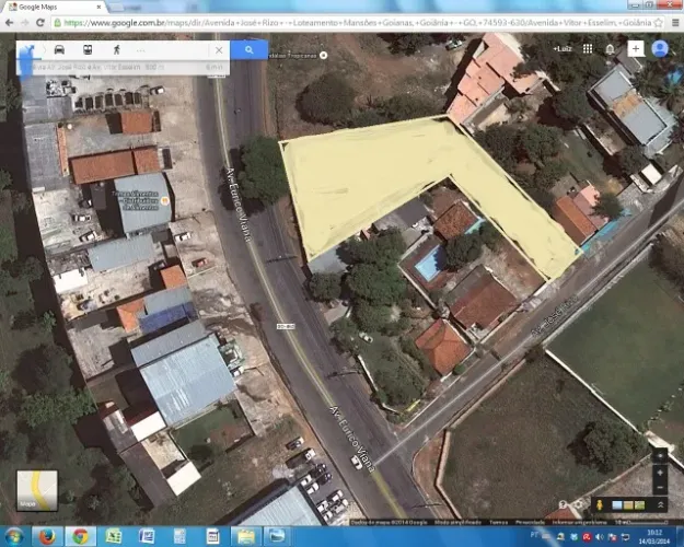 Terreno com 2 frentes 1.635m²