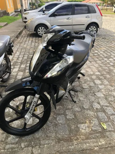 Moto aveloz Az1 