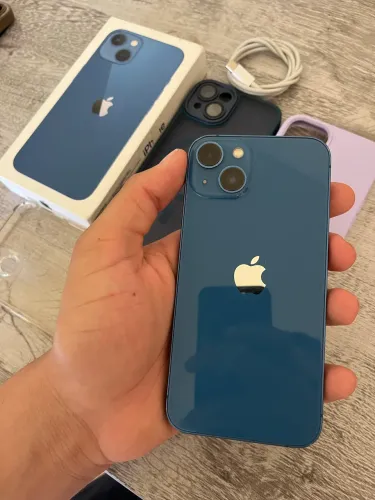 iPhone 13