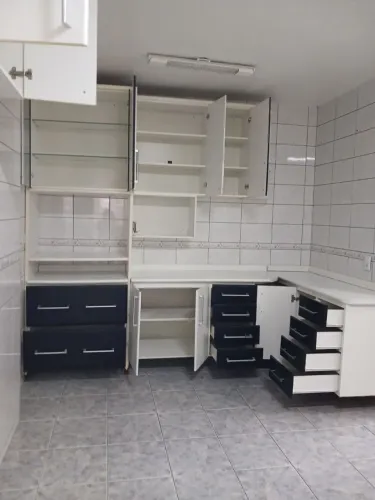 CONJUNTO DE ARMÁRIO DE COZINHA