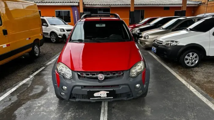 Fiat Strada Adventure 1.8/ 1.8 Locker Flex CE 2013