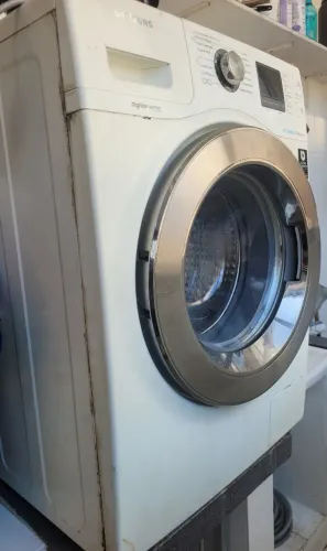 Máquina de Lavar Samsung WF106 10,1 kg ? com defeito ? para conserto ou peças