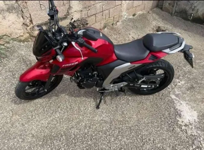 Moto fazer 250