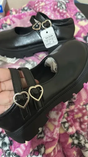 Comprei para minha filha na SHEIN, ficou pequeno nela