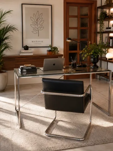 Conjunto de mesa e cadeira de escritório