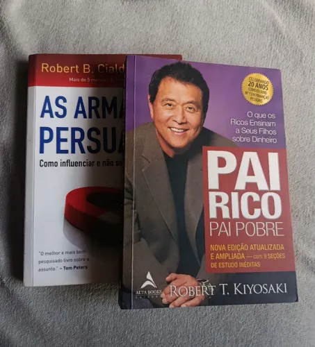 Kit 2 Livros: As Armas da Persuasão + Pai Rico, Pai Pobre | Excelente Estado
