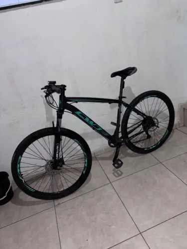 Bicicleta aro 29 peças novas