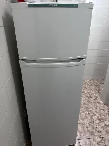 Refrigerador  cônsul 336 litros (FAVOR LER O ANUNCIO)